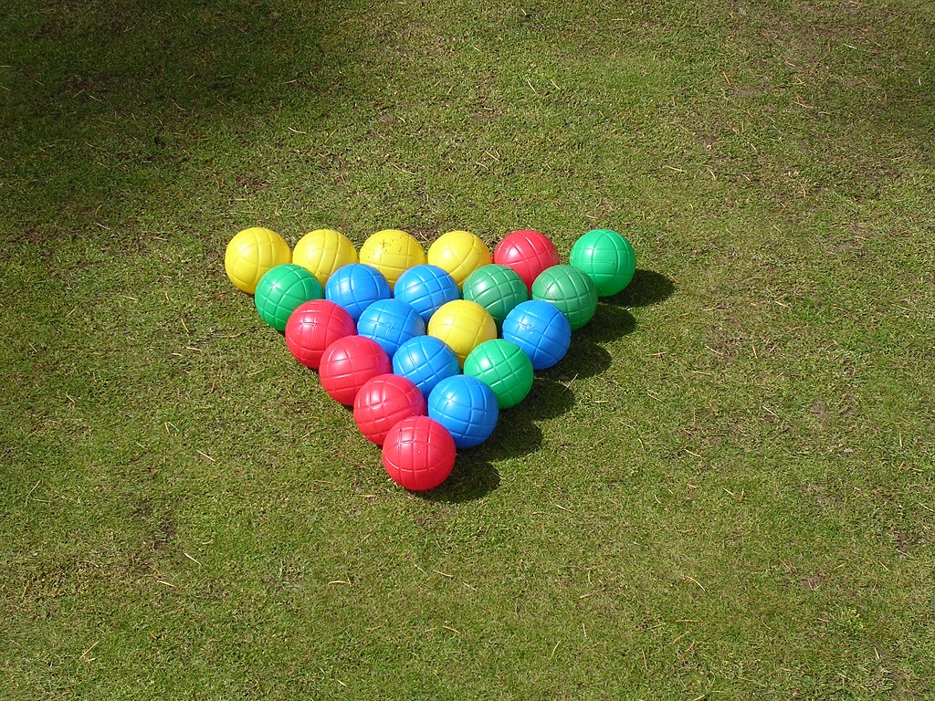 triangle of coloured balls